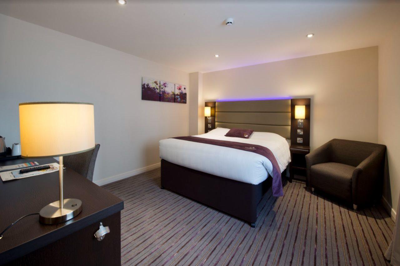 Premier Inn Leeds City Centre Bagian luar foto